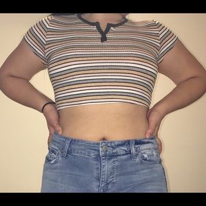 Crop top